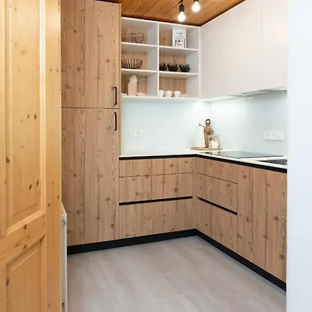 Apartman Hisa Rodica *