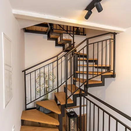 Hisa Rodica Apartman *